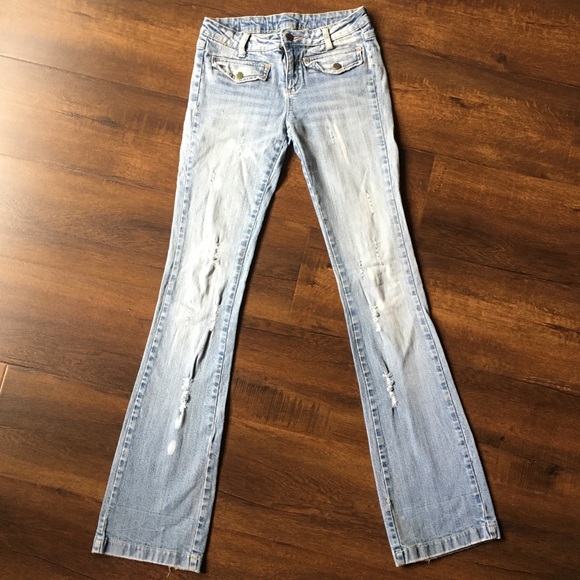 mudd distressed jeans